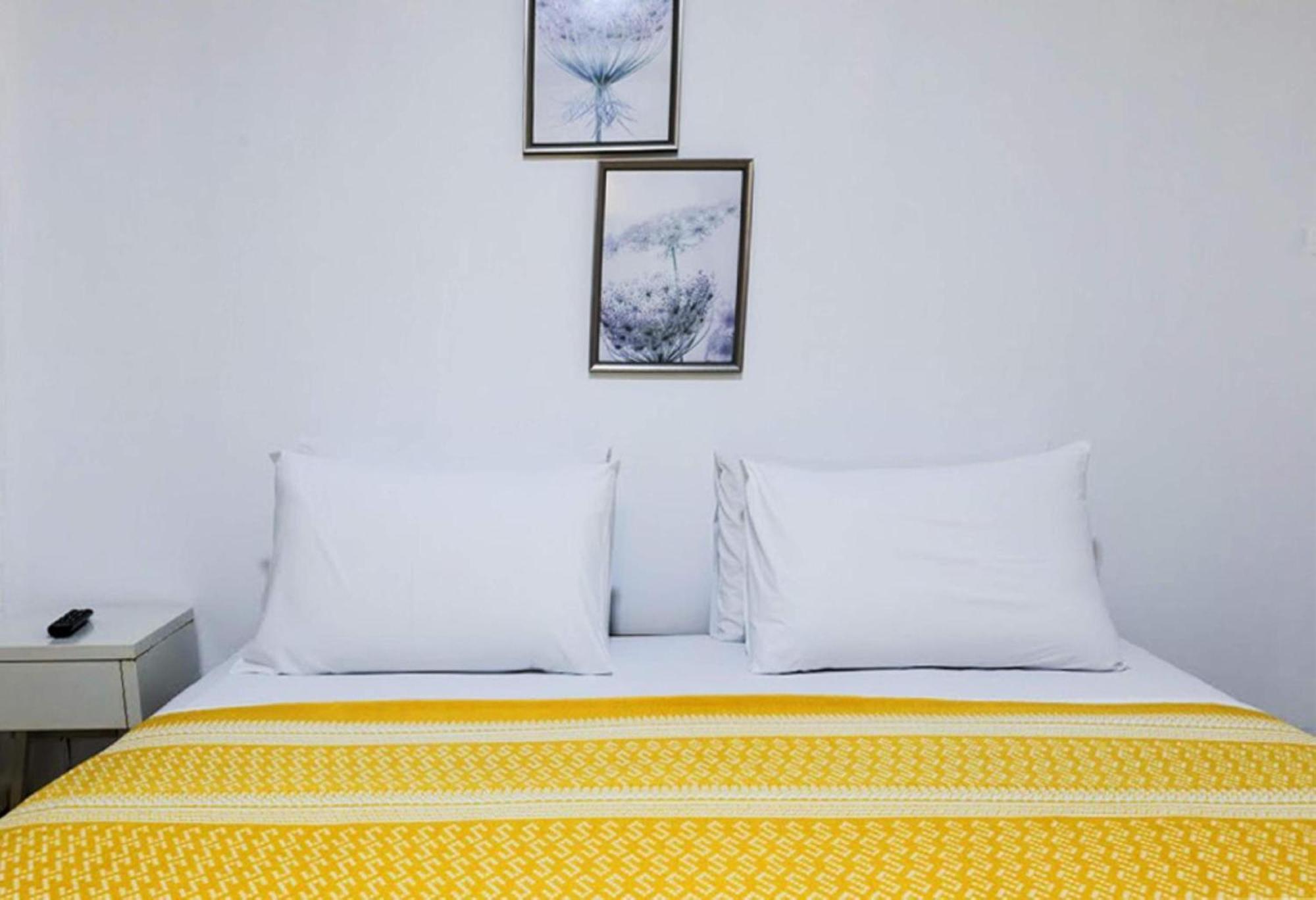 Collection O Howard Square Boutique Hotel Bangkok Exteriör bild