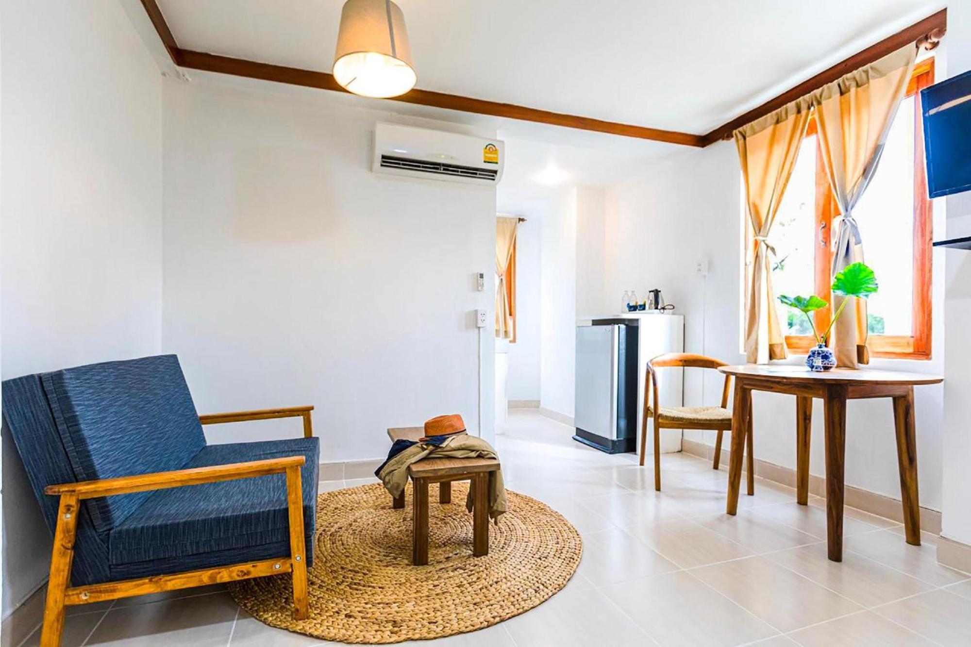 Collection O Howard Square Boutique Hotel Bangkok Exteriör bild