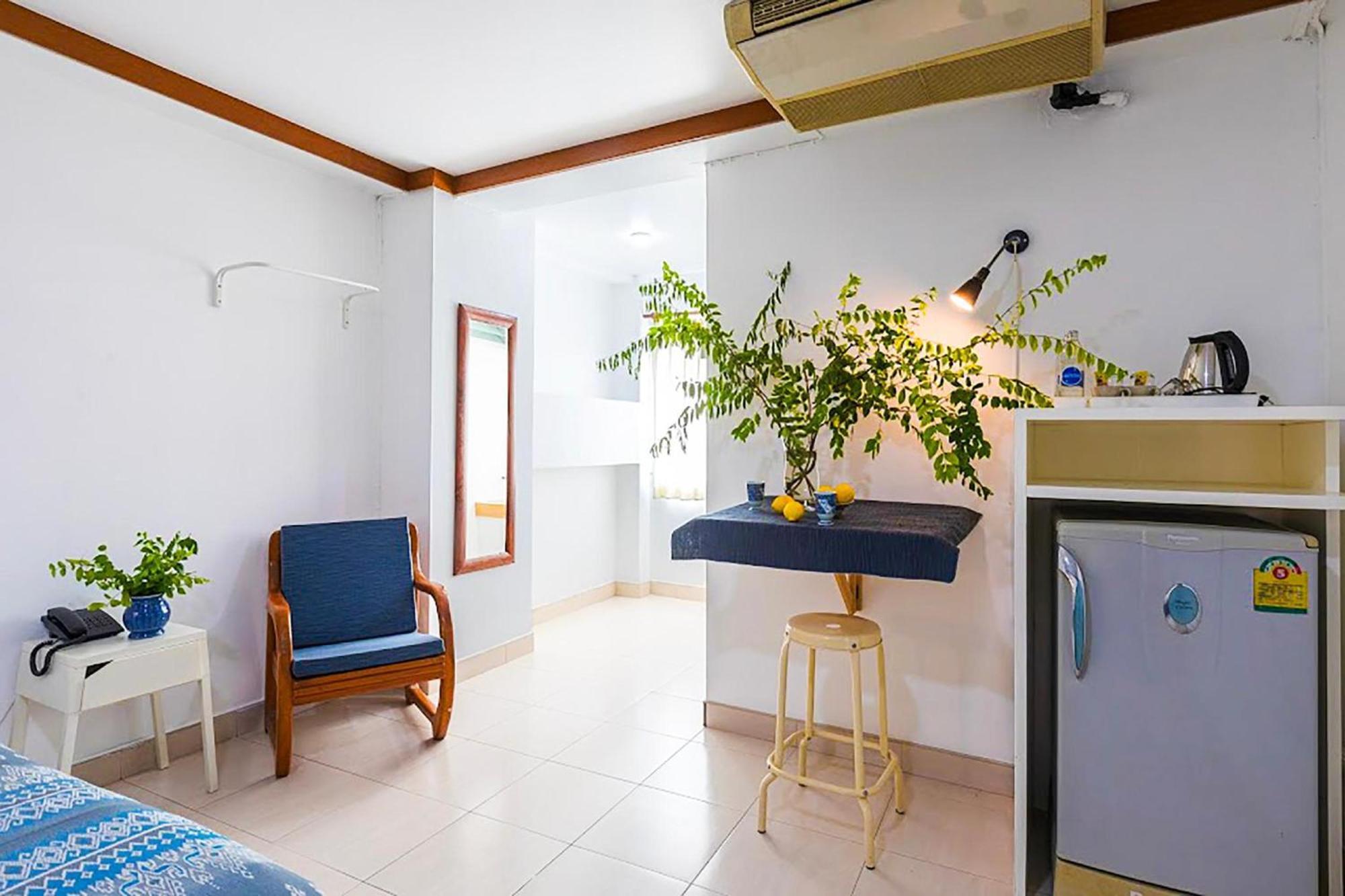 Collection O Howard Square Boutique Hotel Bangkok Exteriör bild