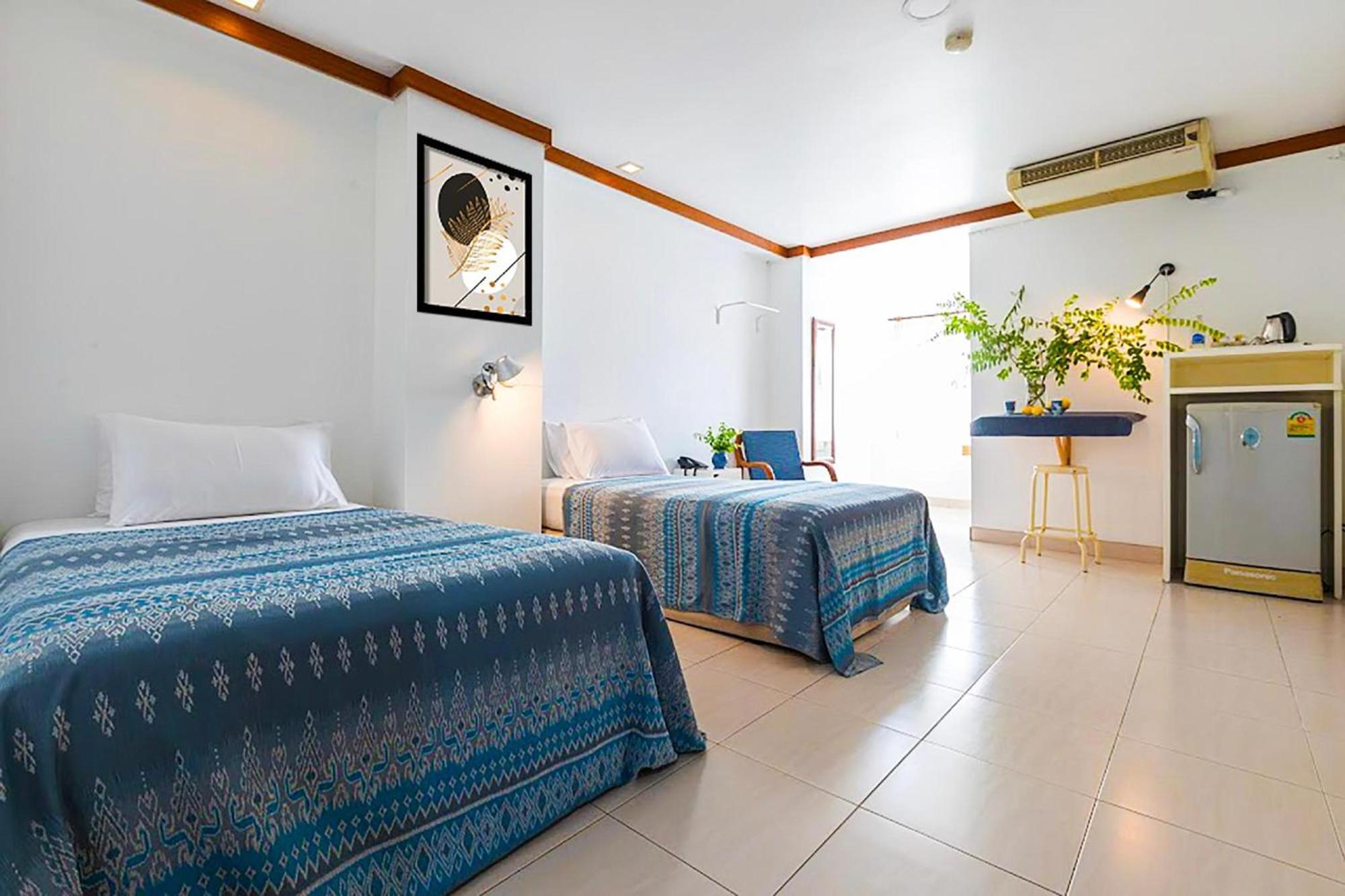 Collection O Howard Square Boutique Hotel Bangkok Exteriör bild